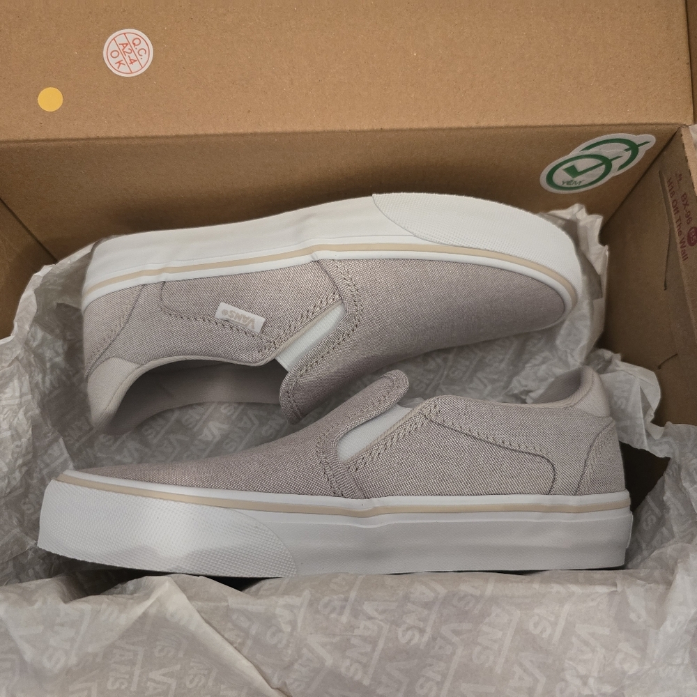 Vans Asher Deluxe Comfort Taupe Canvas Slip-Ons 6W